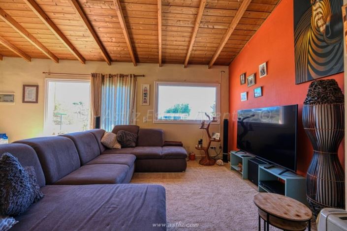 Image No.23-6 Bed Villa for sale