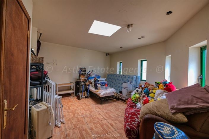 Image No.35-6 Bed Villa for sale