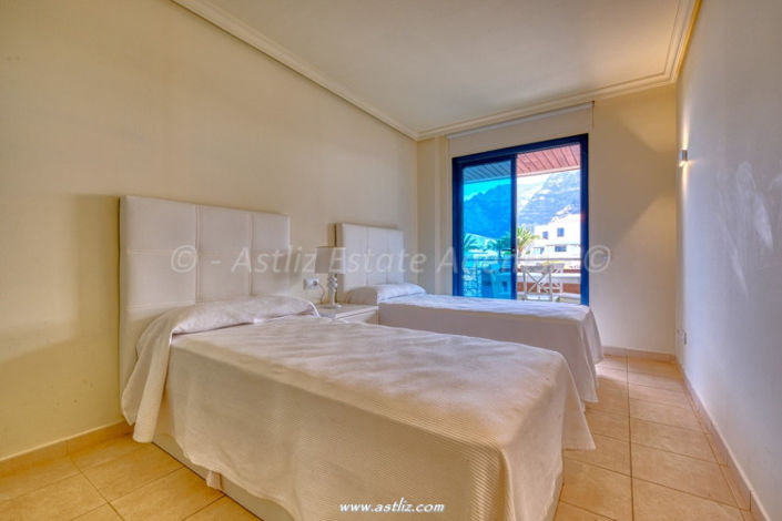 Image No.28-3 Bed Apartment for sale