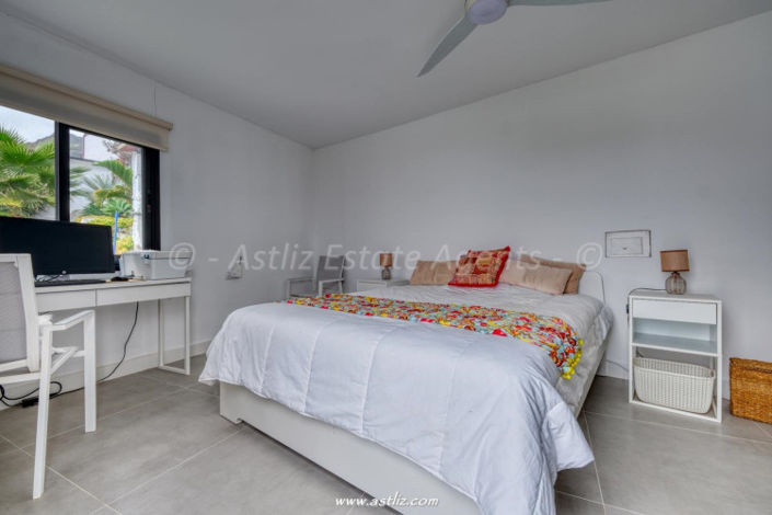 Image No.20-5 Bed Villa for sale