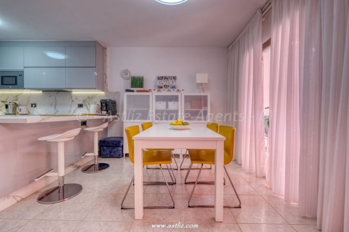 Image No.20-2 Bed Apartment for sale