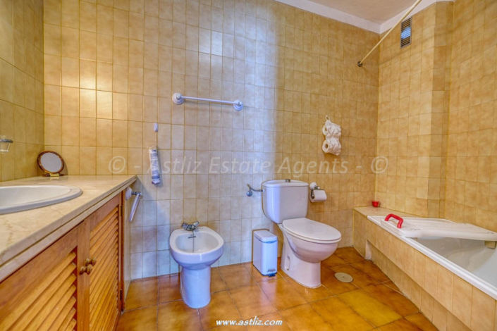 Image No.17-1 Bed Apartment for sale