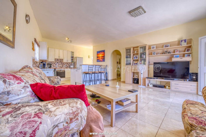 Image No.8-3 Bed Villa for sale