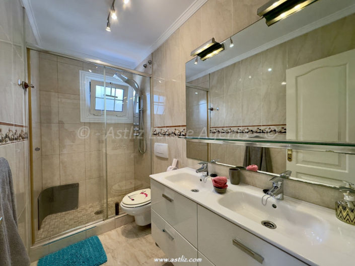 Image No.21-4 Bed Villa for sale