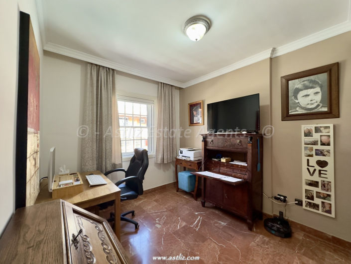 Image No.22-4 Bed Villa for sale