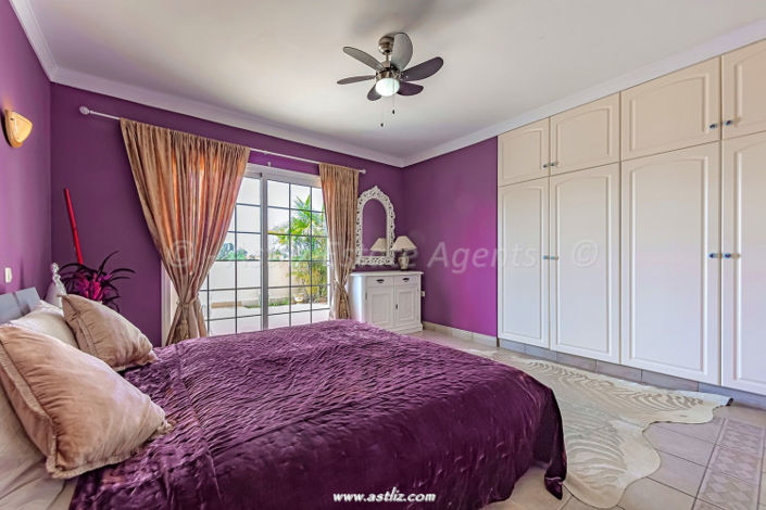 Image No.18-3 Bed Villa for sale