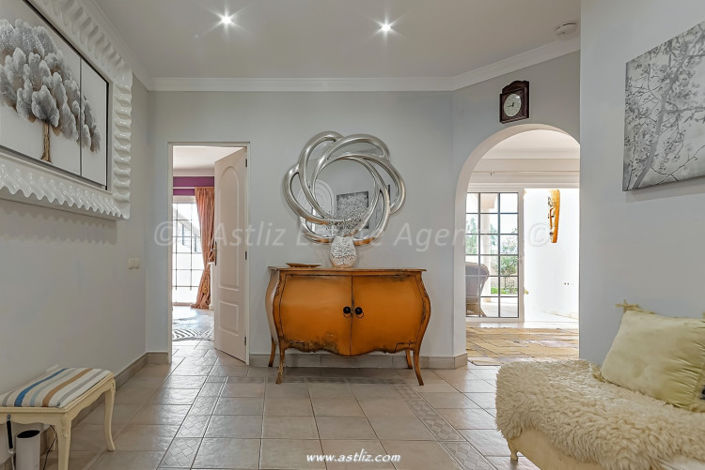 Image No.7-3 Bed Villa for sale