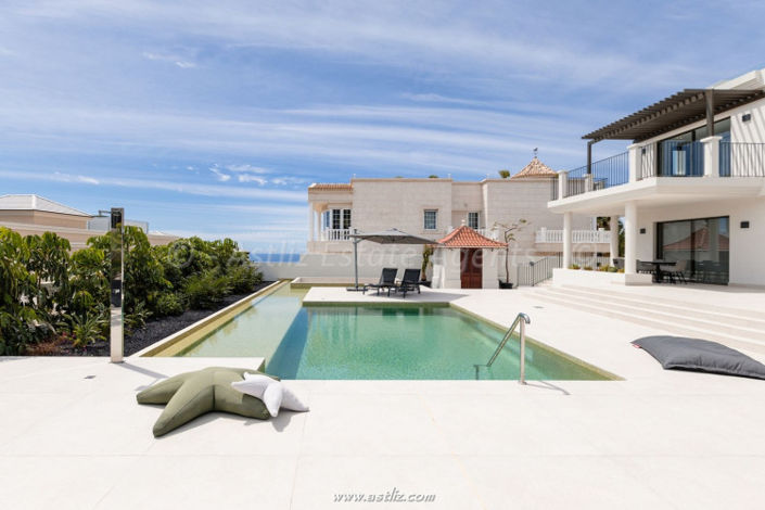 Image No.15-5 Bed Villa for sale