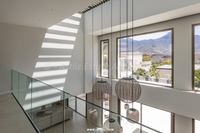 Image No.17-5 Bed Villa for sale