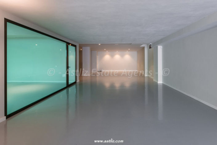 Image No.28-5 Bed Villa for sale