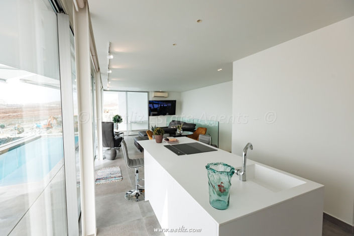 Image No.15-4 Bed Villa for sale