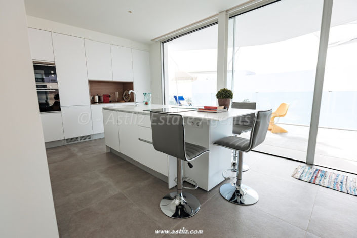 Image No.16-4 Bed Villa for sale