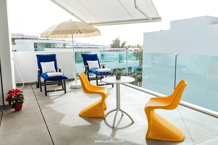 Image No.2-4 Bed Villa for sale