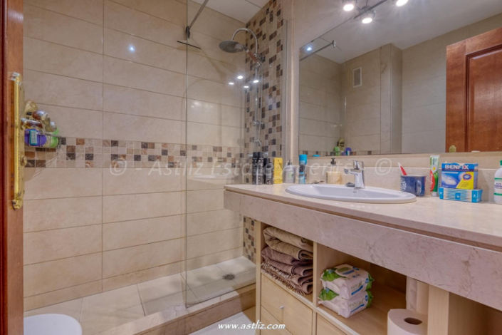 Image No.25-3 Bed Apartment for sale