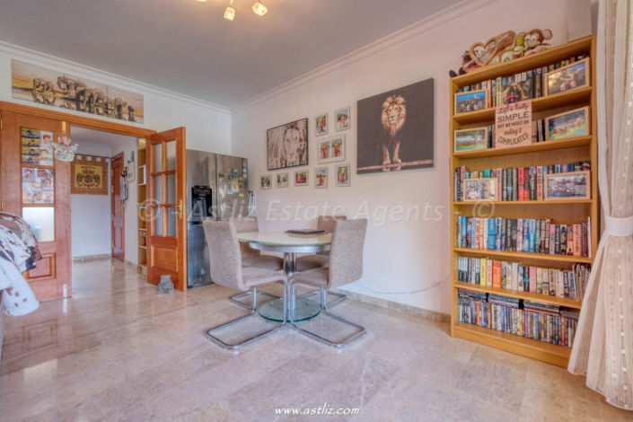 Image No.9-3 Bed Apartment for sale