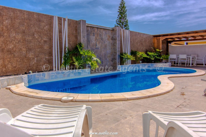 Image No.5-5 Bed Villa for sale