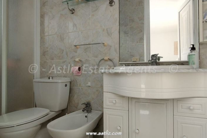 Image No.9-3 Bed Villa for sale