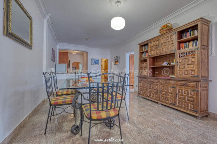 Image No.22-2 Bed Villa for sale