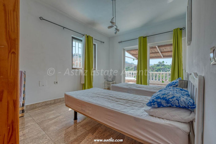 Image No.33-2 Bed Villa for sale