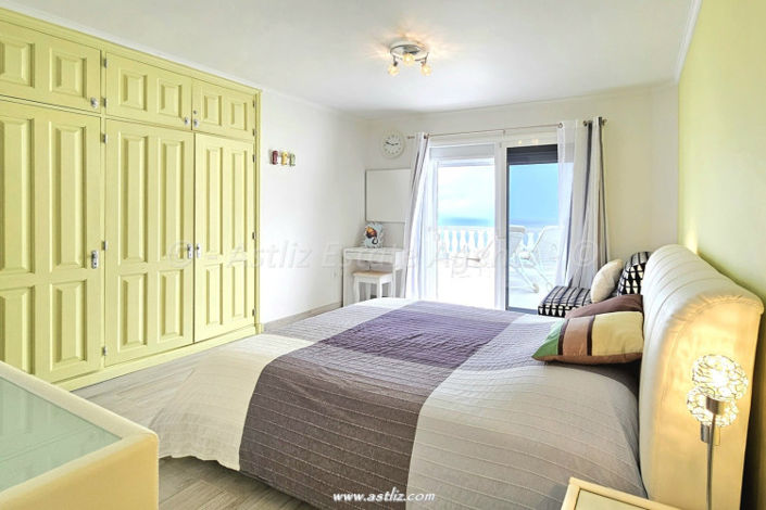 Image No.12-2 Bed Apartment for sale