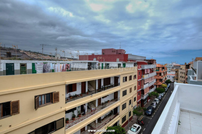 Image No.26-2 Bed Apartment for sale