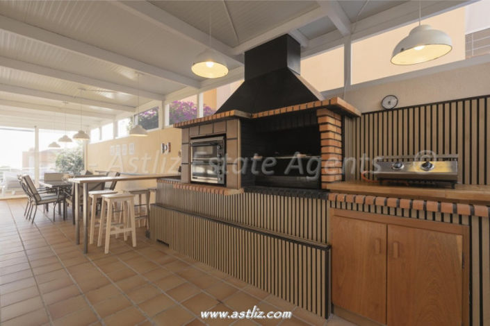 Image No.12-4 Bed Villa for sale