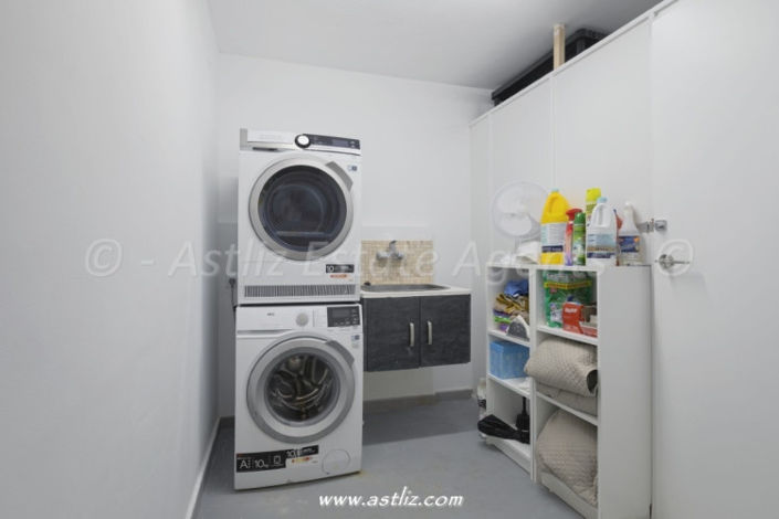 Image No.25-4 Bed Villa for sale