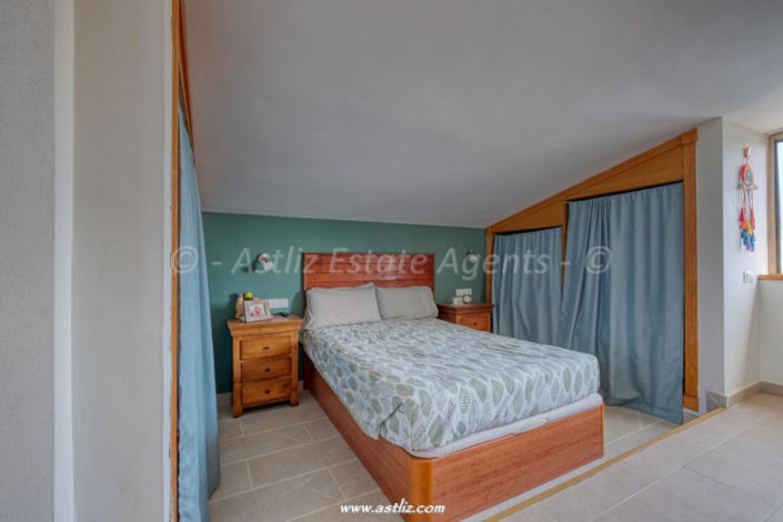 Image No.24-4 Bed Villa for sale