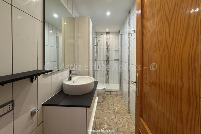 Image No.23-2 Bed Apartment for sale