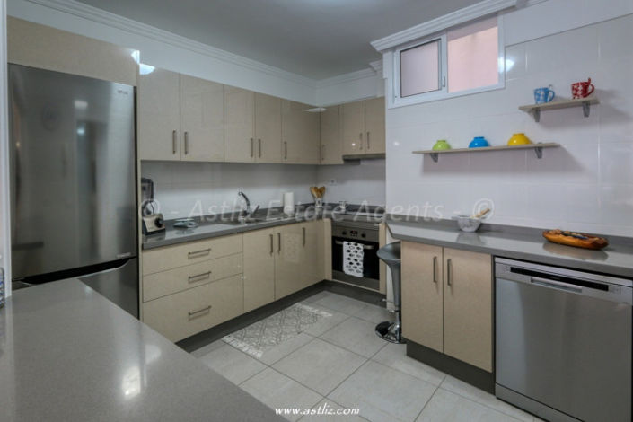 Image No.14-2 Bed Apartment for sale