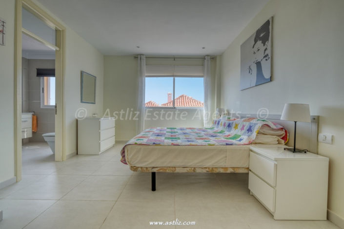 Image No.30-2 Bed Apartment for sale