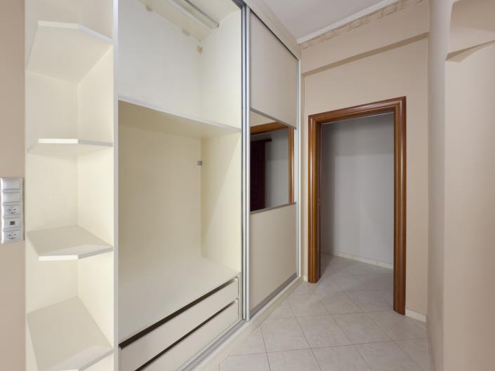 Image No.22-2 Bed Apartment for sale