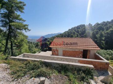 1 - Skopelos, Property