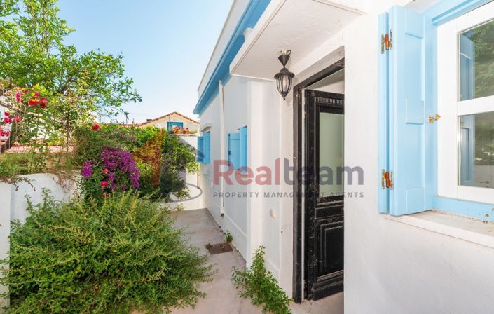 Image No.5-3 Bed Property for sale