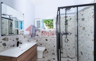 36e12518ba08418fae5c98f96ef716a9