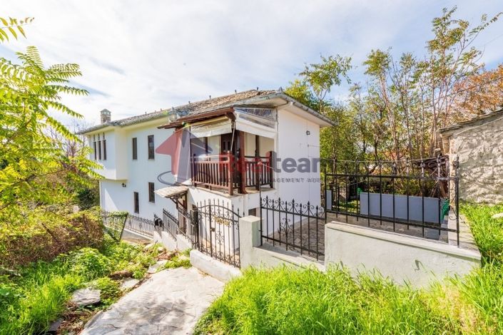 Image No.24-2 Bed Property for sale