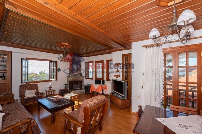 Image No.3-2 Bed Property for sale