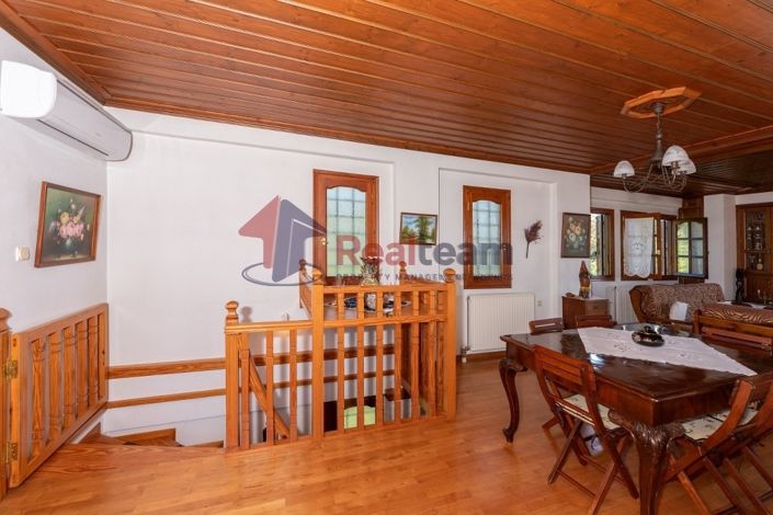 Image No.5-2 Bed Property for sale