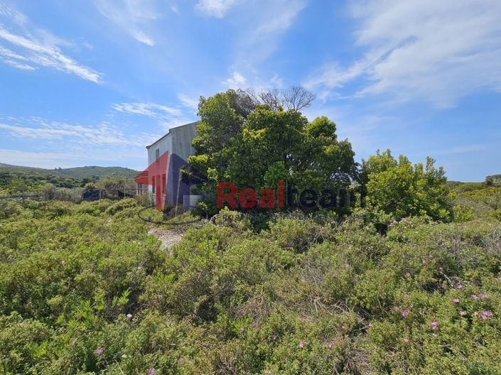 Image No.17-1 Bed Property for sale