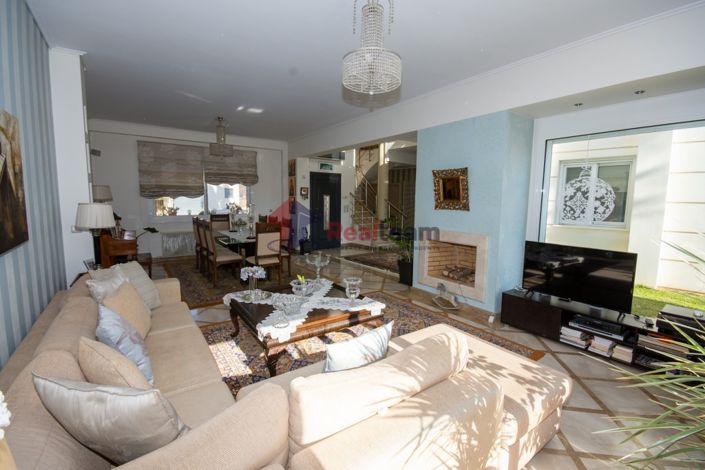 Image No.3-3 Bed Maisonette for sale