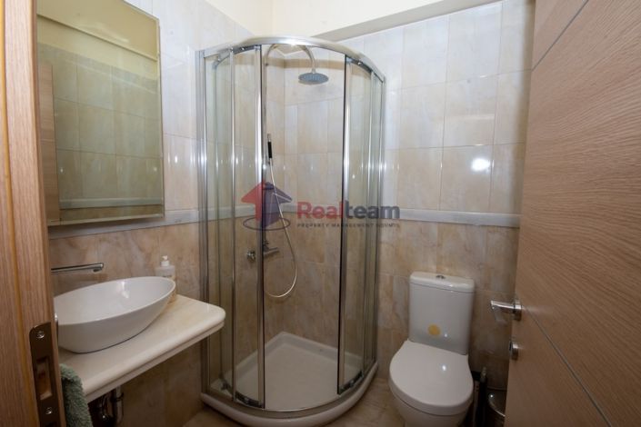 Image No.8-3 Bed Maisonette for sale