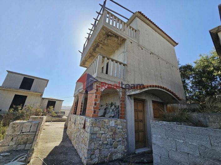 Image No.5-24 Bed Property for sale