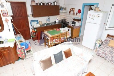 img21549416-92cd-43a2-bf87-5993f6945c51