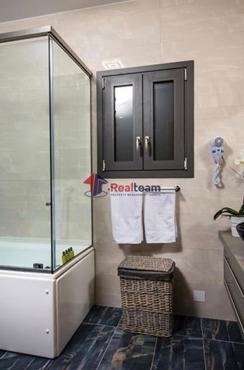 Image No.12-3 Bed Villa for sale