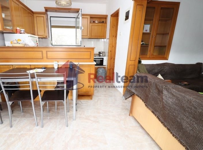 Image No.14-1 Bed Property for sale