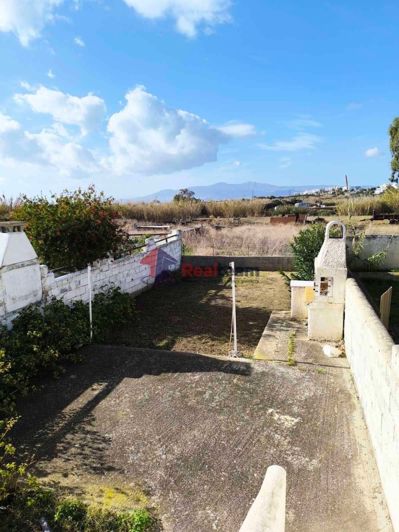 Image No.20-3 Bed Maisonette for sale