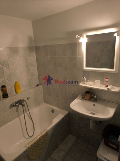 Image No.8-3 Bed Maisonette for sale