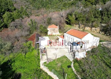 d2c05d487cf9438eacc637f6f782c2ec