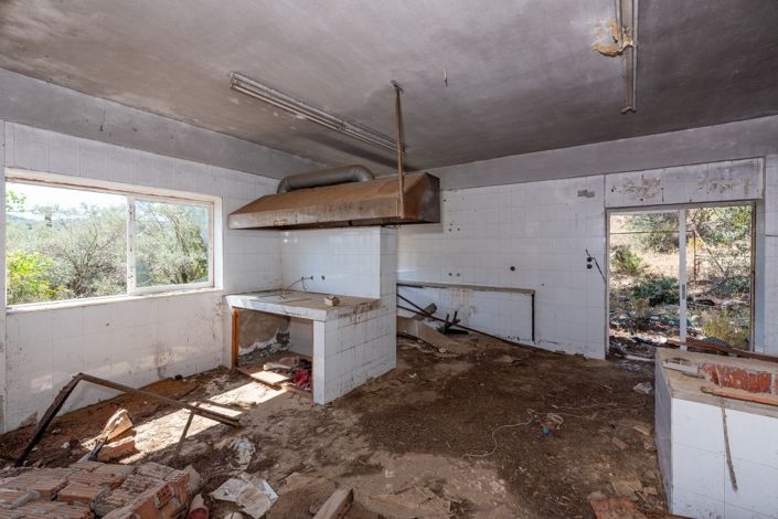 Image No.11-Hotel for sale