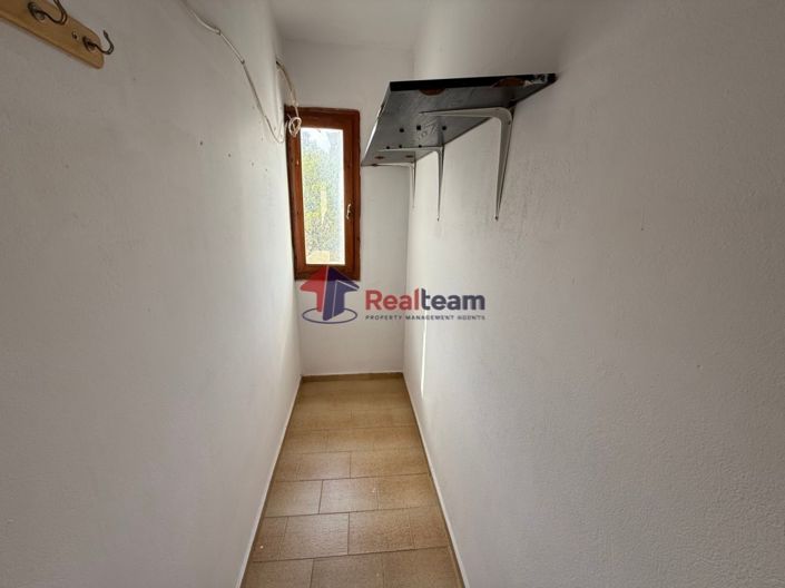 Image No.21-3 Bed Property for sale